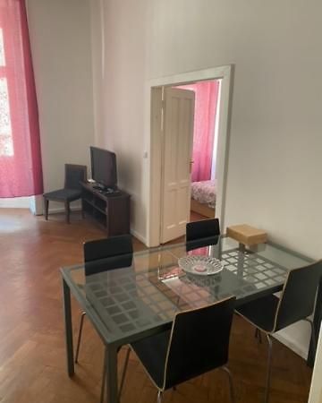 Large 3 Bedroom Family Apartment Close To The River Prag Exterior foto